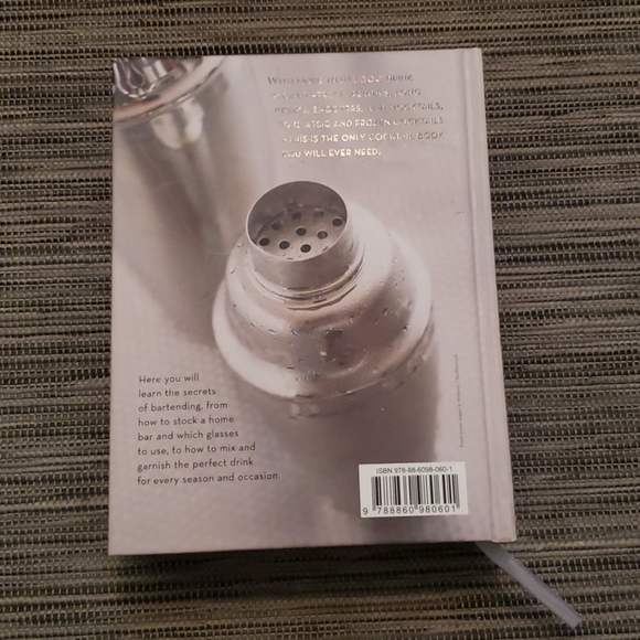 Cocktails The Art of Mixing 1001 Recipe Book - Picture 5 of 5